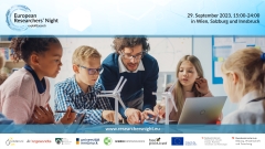 Forscher*innen mit Kinder am Arbeitsplatz