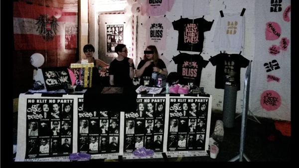 Ein Merchandise Stand